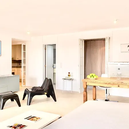 Swimming Pool With Private Parking Apartment *